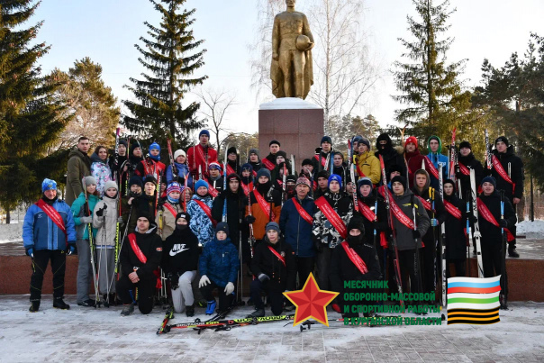 Лыжный забег посвященный мужеству солдат.